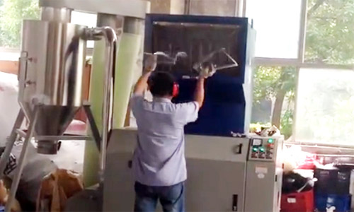 塑料粉碎機變廢為寶，經濟環保雙豐收