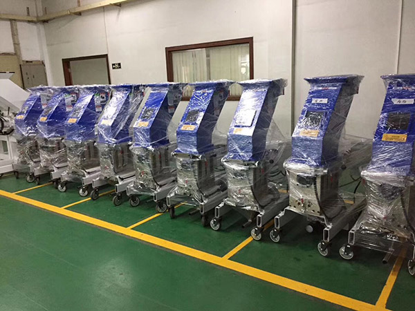 低速破碎機幫你解決粉塵大的問題，是環保的表現